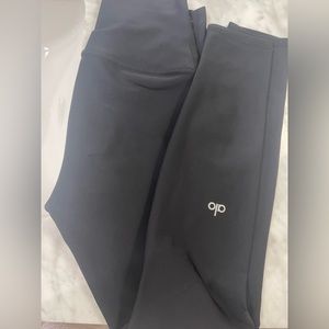 Alo airlift leggings size XXS black